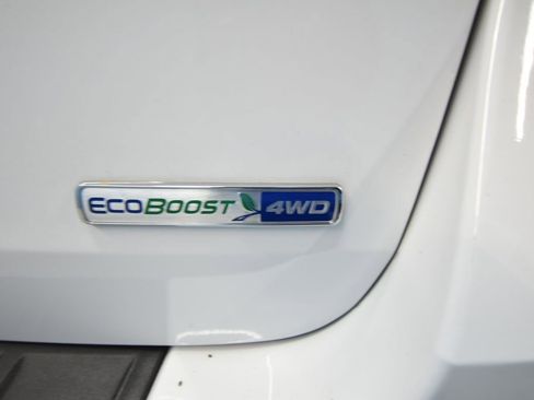 Used 2020 Ford Explorer XLT image 39