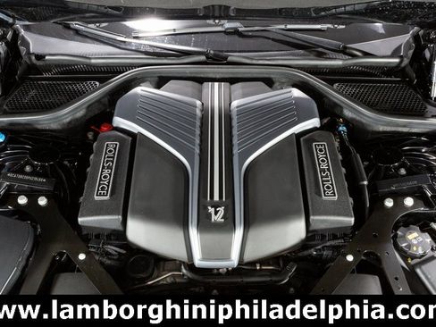 Used 2023 Rolls-Royce Ghost Black Badge w/ Black Badge Ghost Package image 39