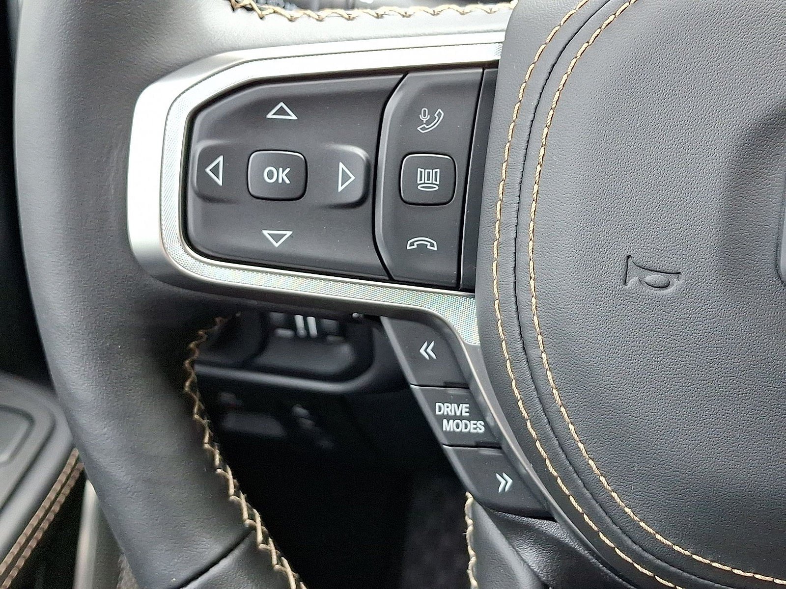 Used 2026 RAM 1500 Tungsten w/ Bed Utility Group AWD/4WD image 17
