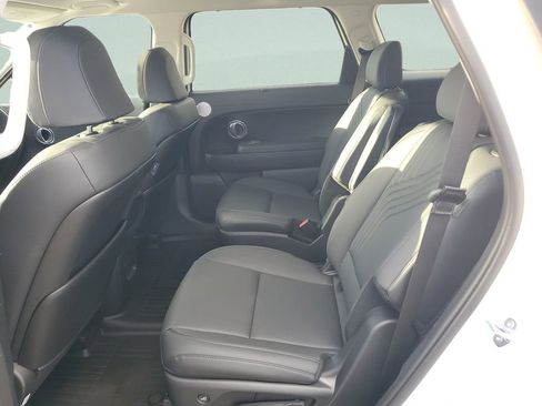 Used 2026 Hyundai Palisade SEL image 13