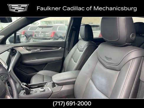Used 2024 Cadillac XT6 Sport w/ LPO, ONYX Package AWD/4WD image 21