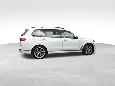 Used 2021 BMW X7 xDrive40i w/ Premium Package AWD/4WD image 4