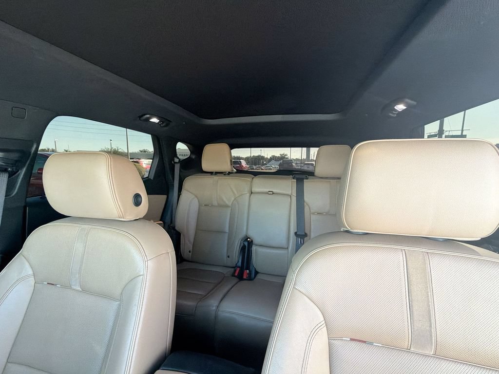 Certified 2019 Chevrolet Blazer Premier w/ Sun and Wheels Package FWD image 28