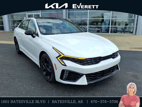 New 2026 Kia K5 GT-Line image 1