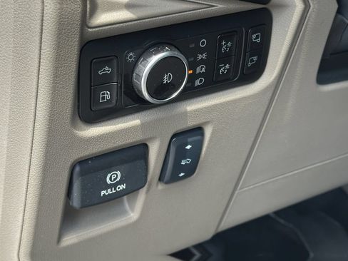 Used 2025 Ford F150 Platinum w/ Equipment Group 703A Plus AWD/4WD image 24