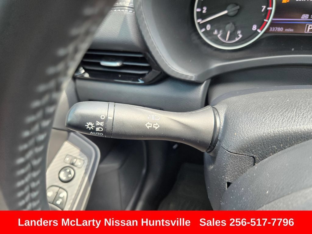 Used 2024 Nissan Sentra SV w/ All-Weather Package FWD image 26