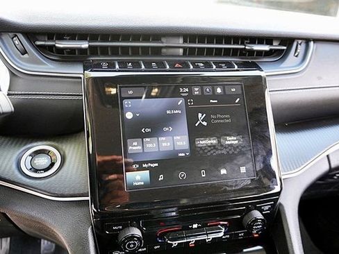 Certified 2023 Jeep Grand Cherokee L Laredo RWD image 25