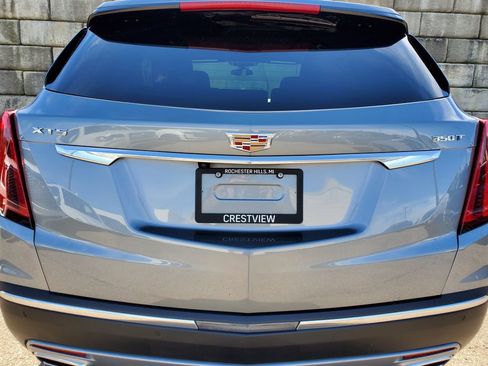 Certified 2024 Cadillac XT5 Premium Luxury w/ LPO, Floor Liner Package image 15