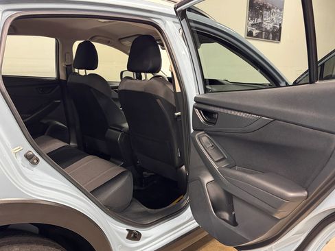 Used 2021 Subaru Crosstrek 2.0i image 17