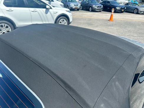 Used 2005 Nissan 350Z Touring image 16