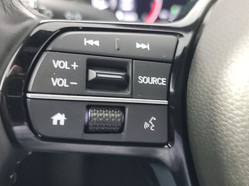 Certified 2025 Honda HR-V Sport image 25