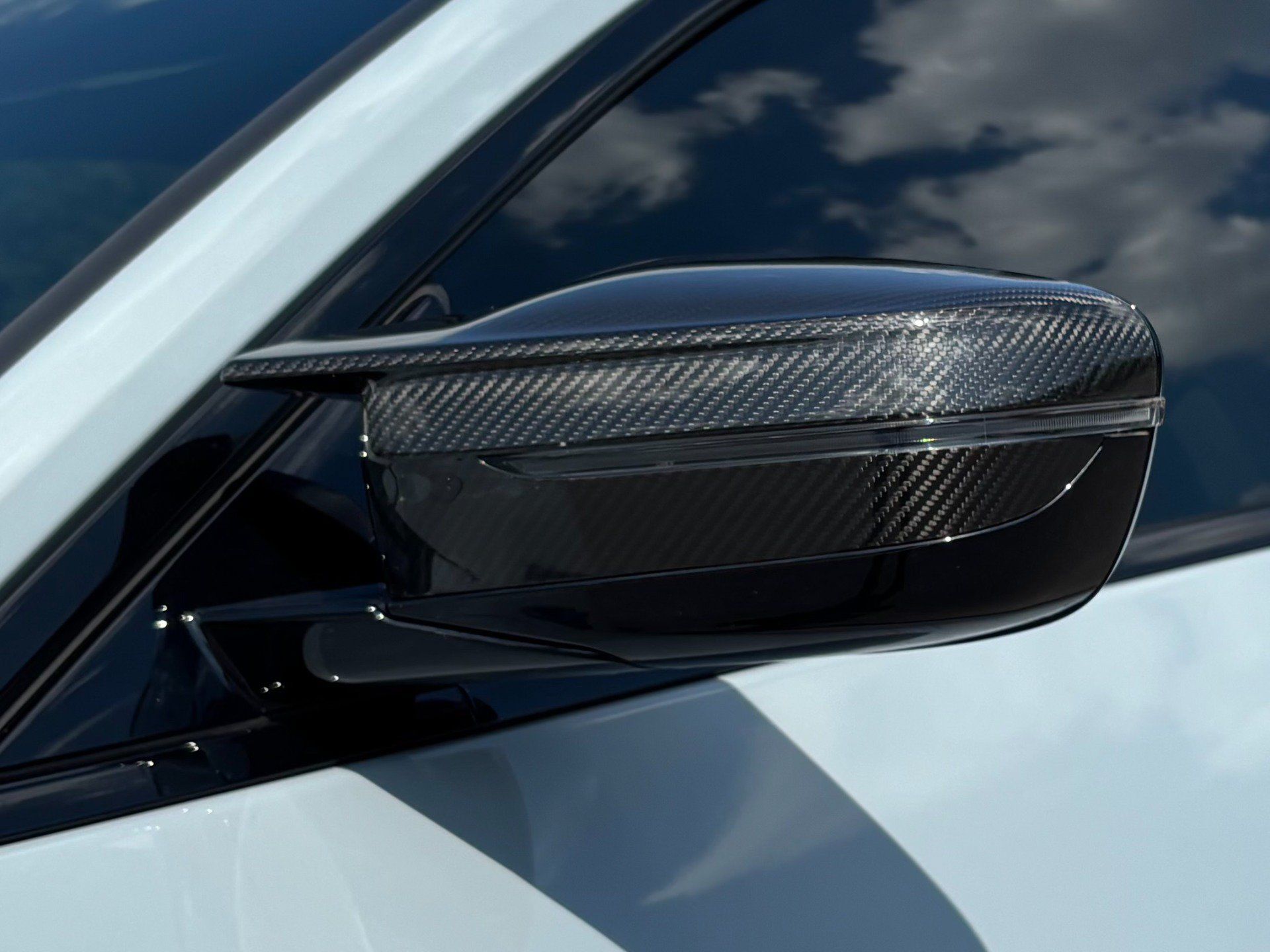 Used 2023 BMW M4 xDrive Competition w/ M Carbon Exterior Package AWD/4WD image 11