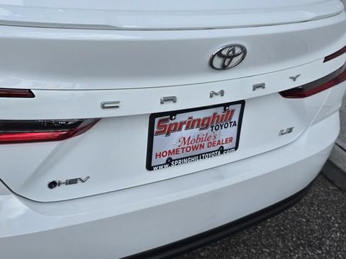 Used 2025 Toyota Camry LE FWD image 29