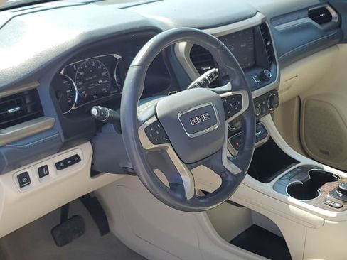 Used 2022 GMC Acadia Denali AWD/4WD image 10