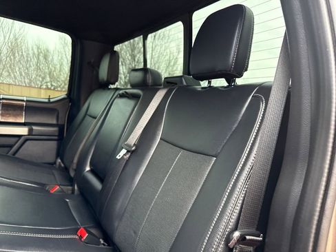 Certified 2022 Ford F350 Lariat w/ Lariat Value Package image 18