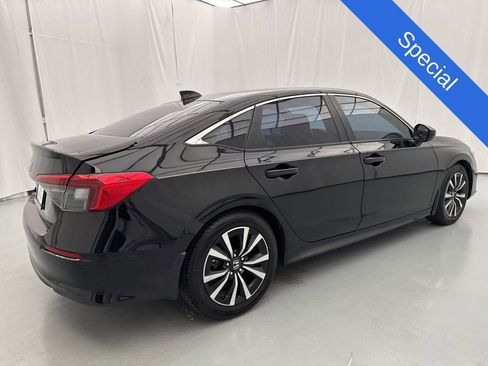 Used 2024 Honda Civic EX image 12