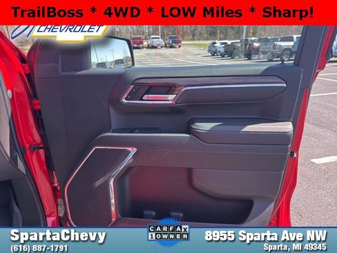 Used 2024 Chevrolet Silverado 1500 LT Trail Boss w/ Protection Package image 16