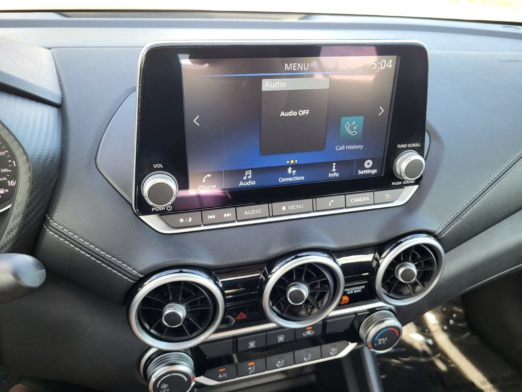 Used 2024 Nissan Sentra SV FWD image 15