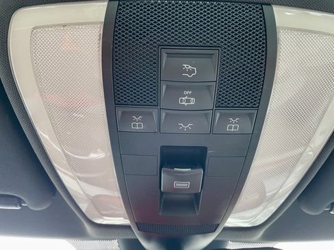 Used 2012 Mercedes-Benz C 300 4MATIC Sedan image 27