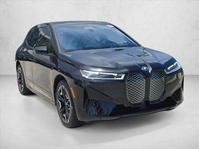 Certified 2024 BMW iX xDrive50 w/ Premium Package AWD/4WD image 3