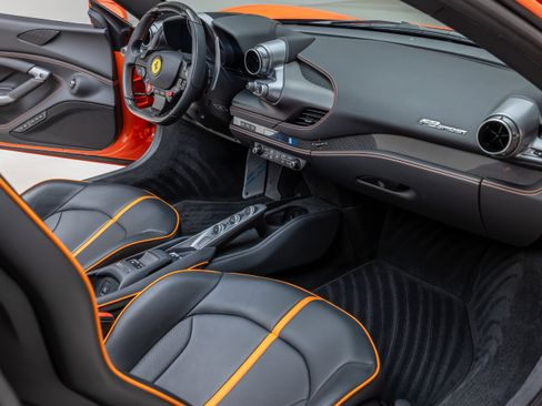 Certified 2022 Ferrari F8 Tributo image 65