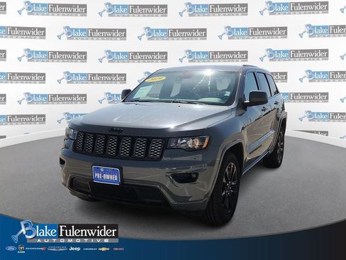 Used 2019 Jeep Grand Cherokee Altitude RWD image 1