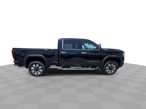 New 2025 GMC Sierra 2500 Denali w/ Technology Package image 9