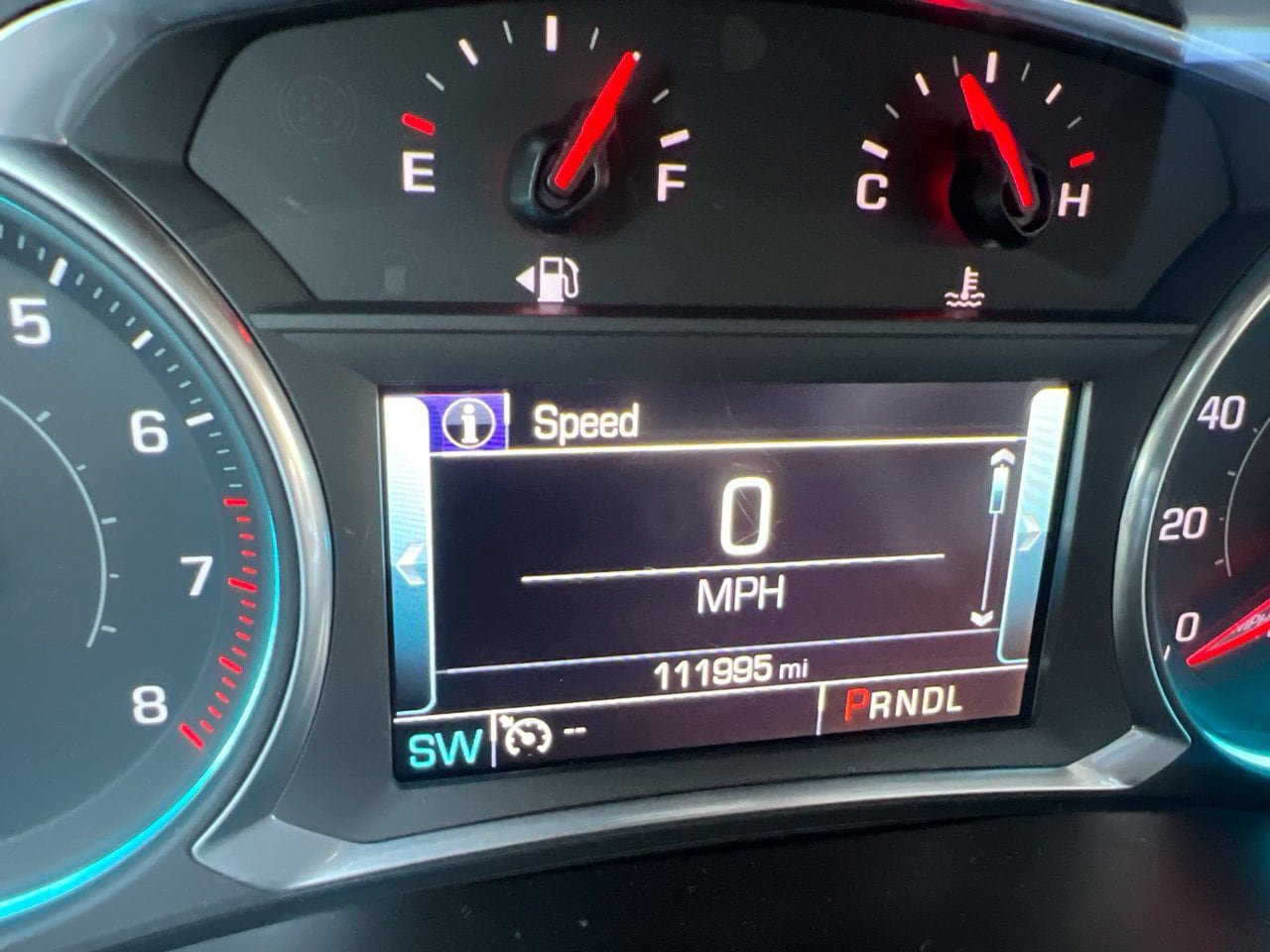 Used 2018 Chevrolet Traverse LT FWD image 17