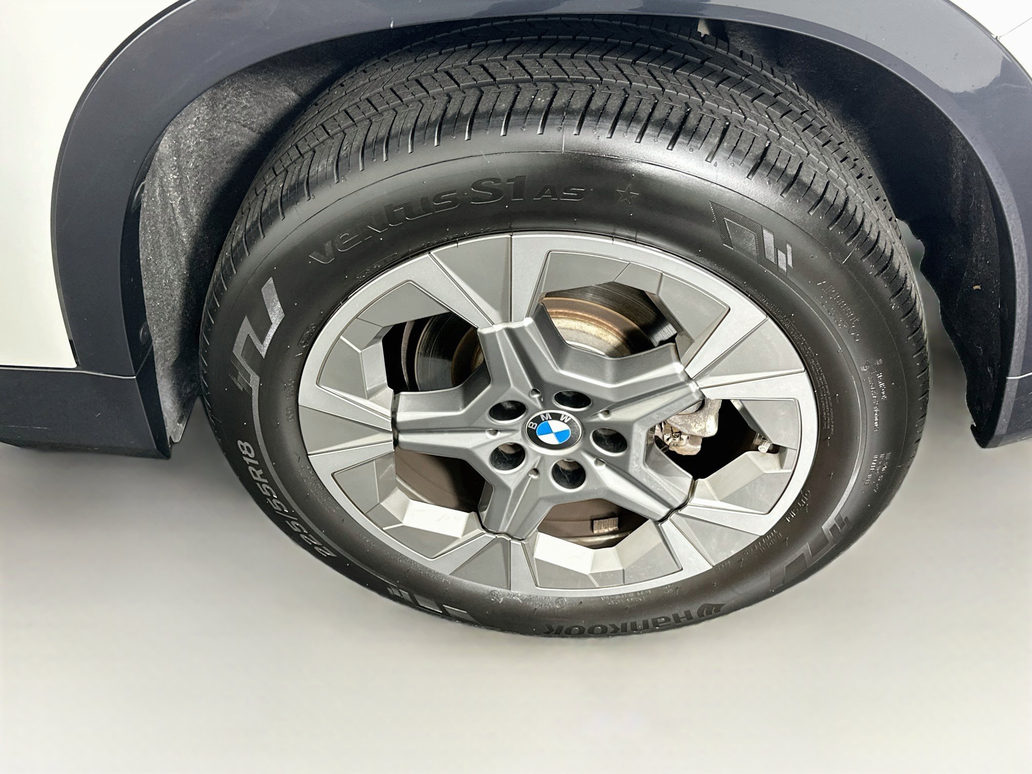 Used 2026 BMW X1 xDrive28i AWD/4WD image 11