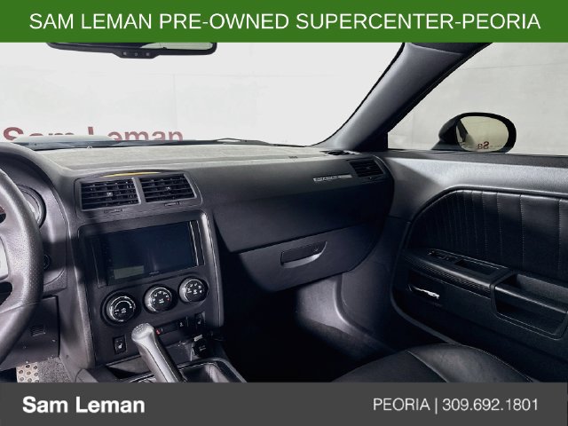 Used 2014 Dodge Challenger R/T RWD image 21