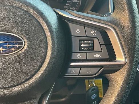 Used 2022 Subaru Impreza 2.0i Premium AWD/4WD image 17