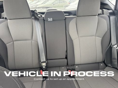Used 2025 Subaru Crosstrek 2.0i Premium image 22