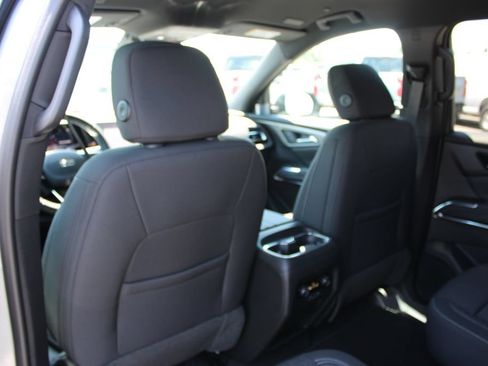 New 2026 Chevrolet Traverse LT w/ Midnight/Sport Edition FWD image 26