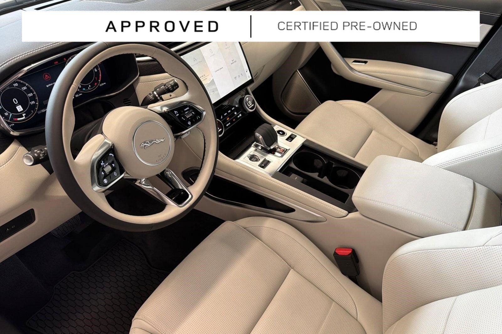 Used 2025 Jaguar F-PACE R-Dynamic S AWD/4WD image 4