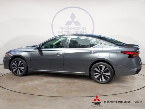 Used 2021 Nissan Altima 2.5 SV image 6