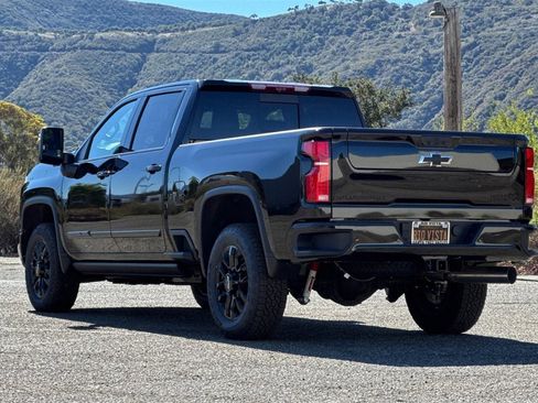 New 2025 Chevrolet Silverado 3500 High Country w/ High Country Premium Package image 6