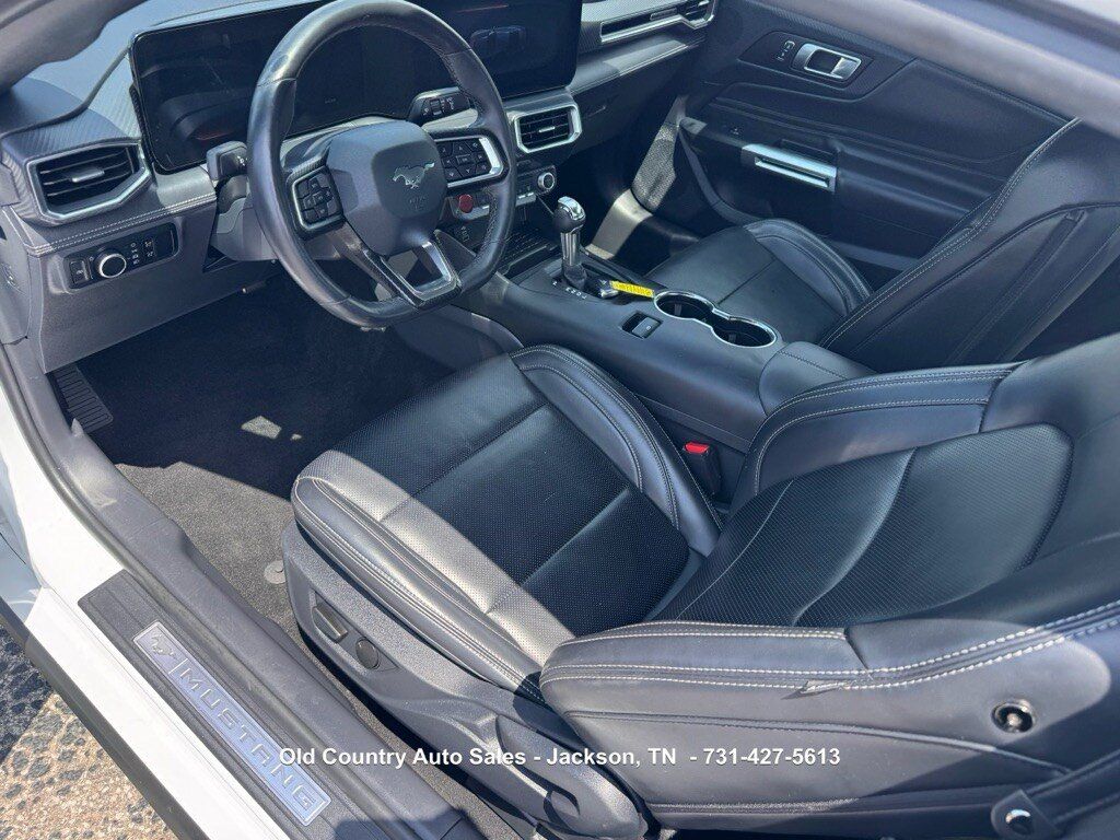 Used 2024 Ford Mustang Premium RWD image 16