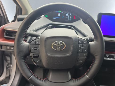 Used 2024 Toyota Prius Prime FWD image 17