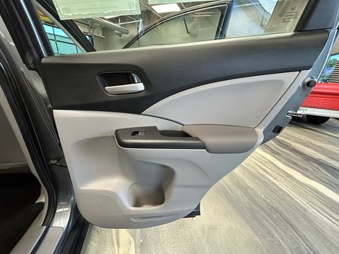Used 2013 Honda CR-V LX image 39
