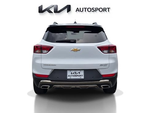 Used 2022 Chevrolet TrailBlazer ACTIV w/ Sun and Liftgate Package FWD image 9