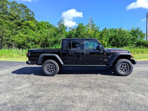 New 2025 Jeep Gladiator Rubicon w/ Convenience Group image 27