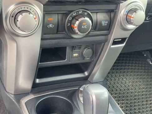 Used 2024 Toyota 4Runner SR5 AWD/4WD image 26