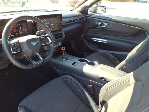 Used 2024 Ford Mustang GT image 8