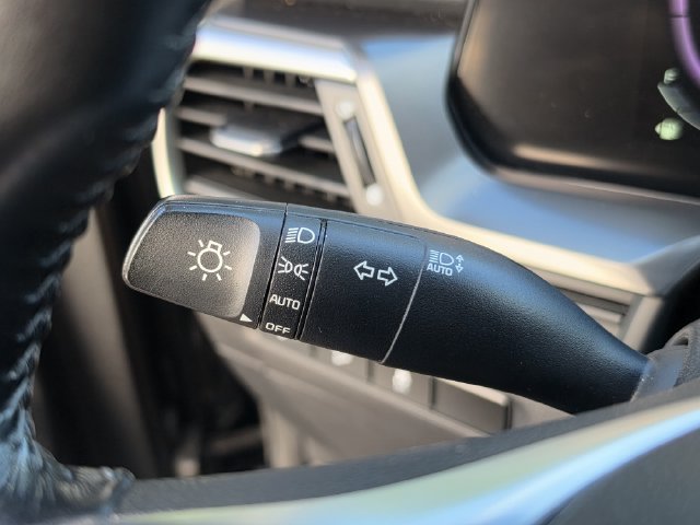Certified 2023 Kia Telluride S w/ S Sunroof Package FWD image 22