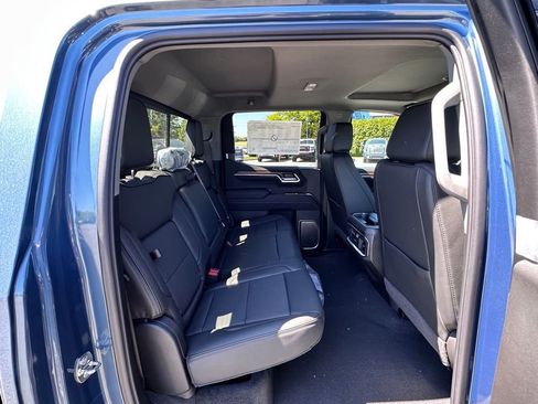 New 2026 GMC Sierra 1500 Denali w/ Denali Reserve Package AWD/4WD image 15