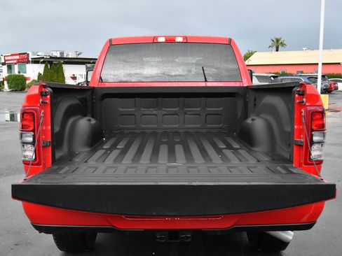 Used 2024 RAM 2500 Big Horn w/ Night Edition AWD/4WD image 45