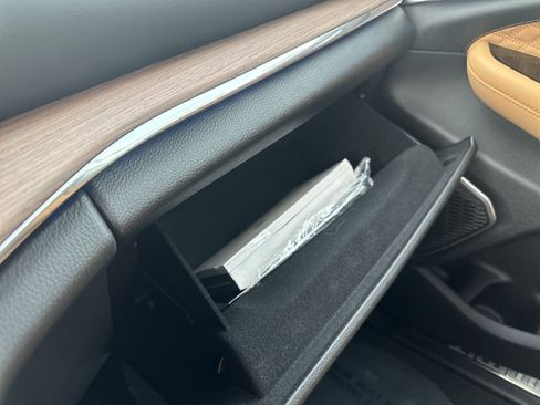 Used 2024 Jeep Grand Cherokee Summit image 35