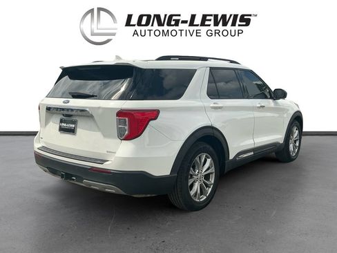 Certified 2020 Ford Explorer XLT w/ Equipment Group 202A RWD image 7