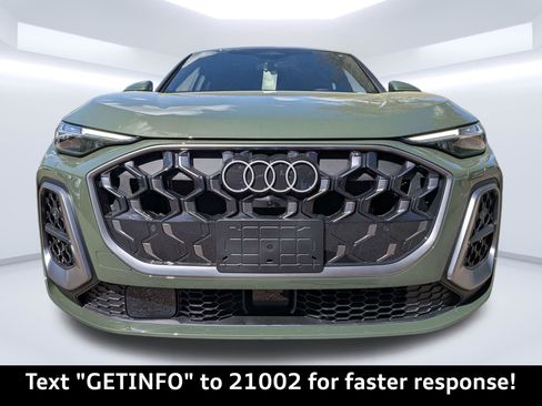 New 2025 Audi Q5 Prestige image 9
