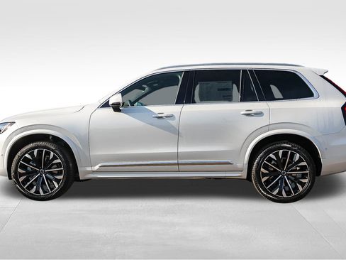 New 2026 Volvo XC90 B6 Ultra w/ Protection Package image 8
